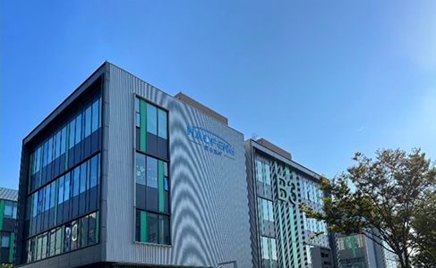 Headquarter-Shanghai Lingang New Area Life Blue Bay Phase V